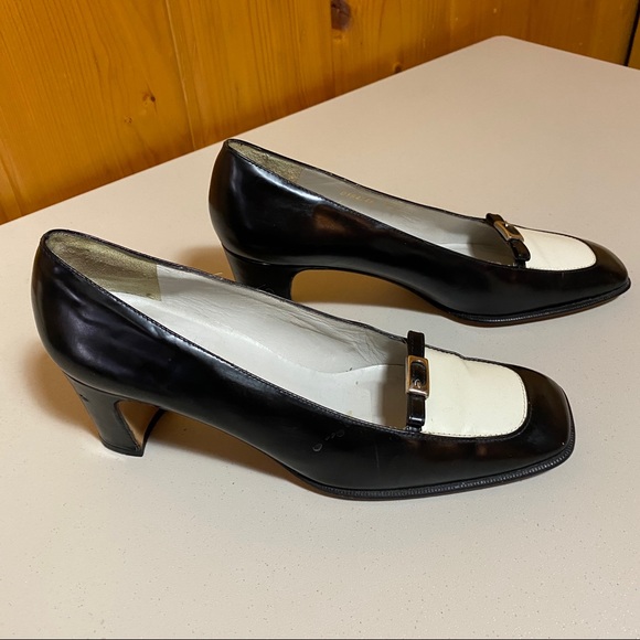 delman shoes out of business